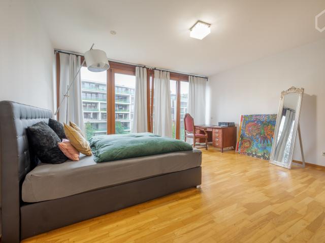 Large & bright 2 room apartment in the zoo district of Düsseldorf