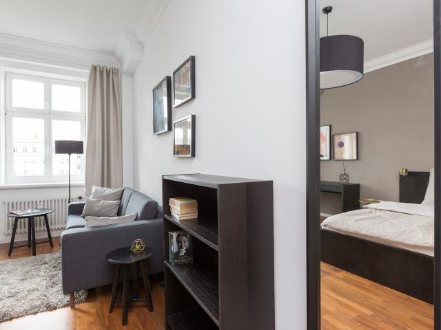 Large, bright and exclusive 4 room apartment centrally located in Friedrichshain, Berlin Amsterdam Apartments for Rent