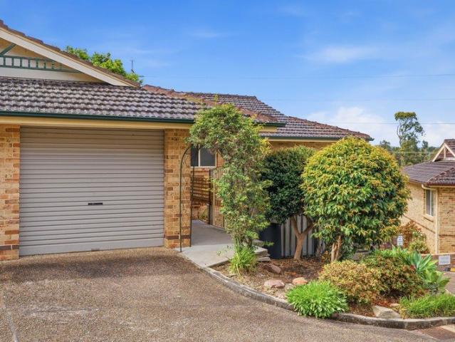 Large, Bright, Low Maintenance Villa with an Outlook