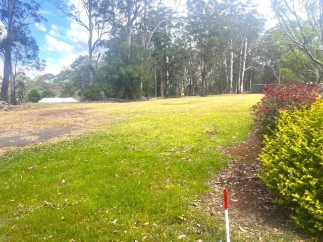 Large Cabarlah Vacant Lot for Tender