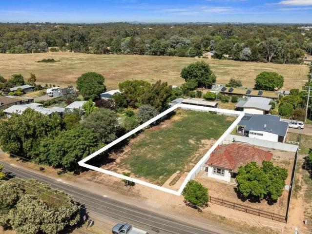 Large Central Block with Outstanding Potential