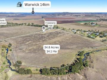 Large Creek Frontage on 14.09 Ha with Large Shed