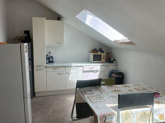 Large Dachgeschoss near Donauinsel by U6! Security deposit flexible