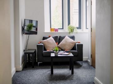 Kensington L7 Liverpool, Kensington Liverpool, L7, North East Wales, Midlands