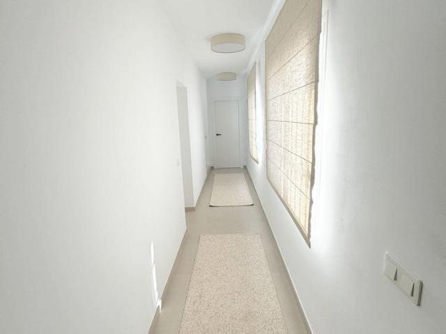 LARGE DETACHED VILLA WITH PRIVATE POOL AND GARDEN