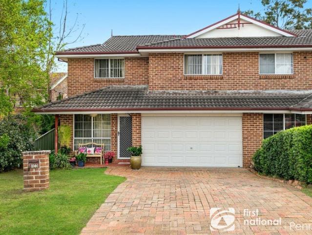 Large Duplex! No Strata Levies! 4 Beds!