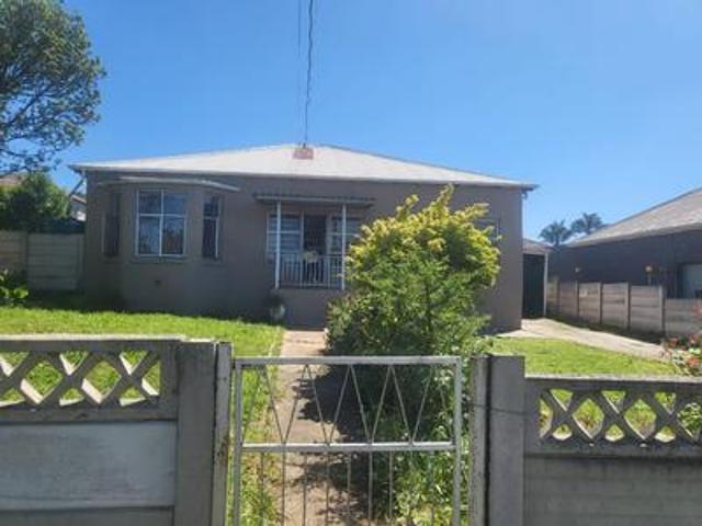 large erf /commercial or residential