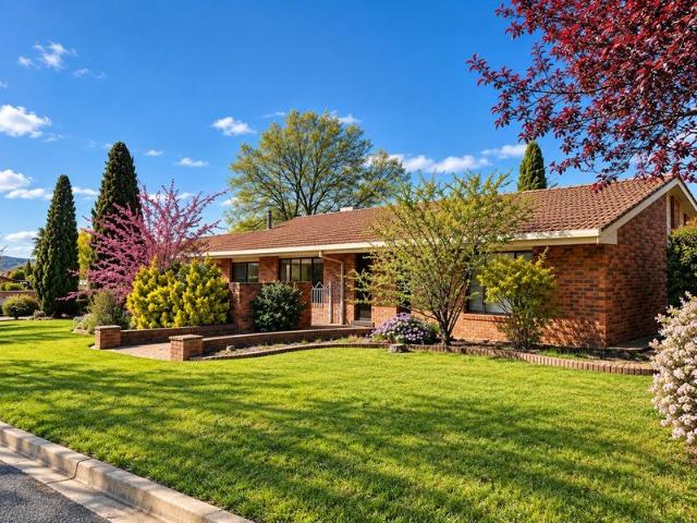 LARGE FAMILY HOME