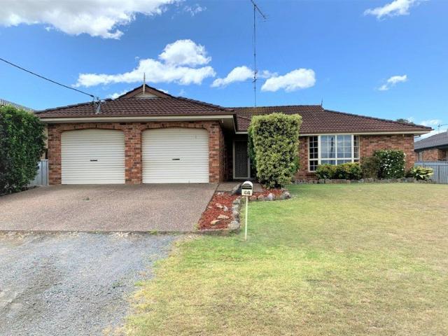 LARGE FAMILY HOME