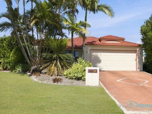 LARGE FAMILY HOME