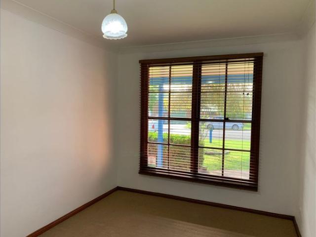 LARGE FAMILY HOME