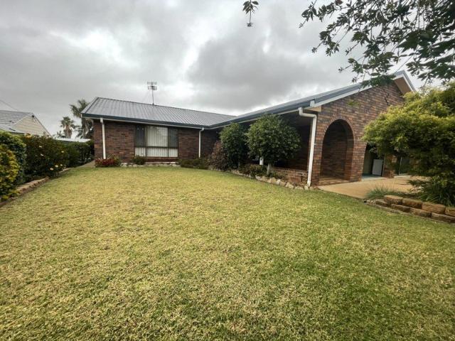 Large family home!