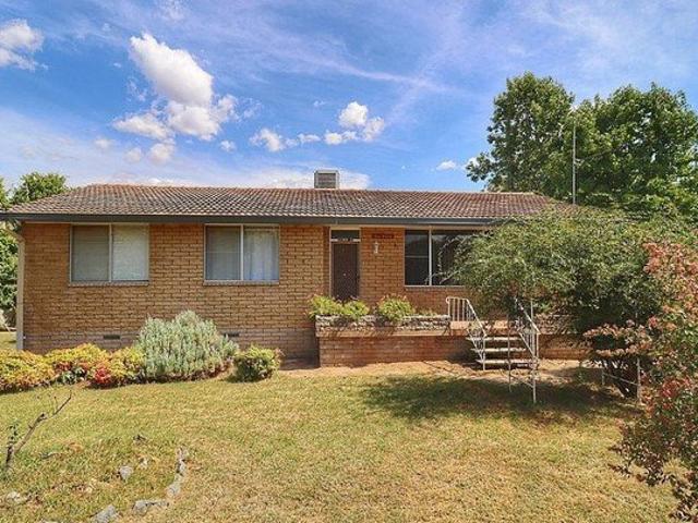 LARGE FAMILY HOME