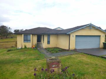 LARGE FAMILY HOME