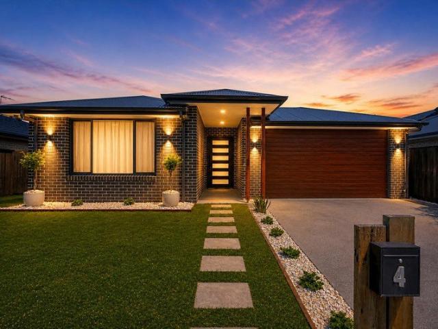 LARGE FAMILY HOME 268m2 LUXURY & LOW MAINTENANCE