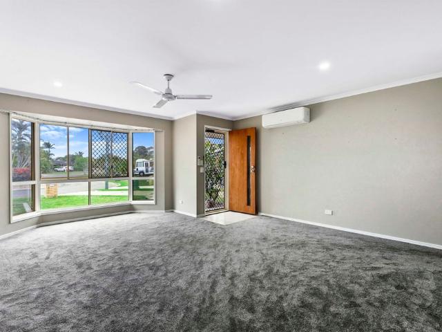 LARGE FAMILY HOME WITH ADDED EXTRA WITH A LARGE DETACHED GAMES/OFFICE