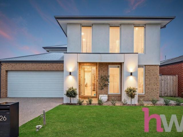 LARGE FAMILY HOME WITH ALL THE BOXES TICKED!