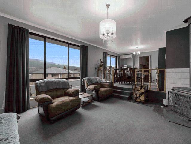 Large Family Home with Double Garage and Rumpus