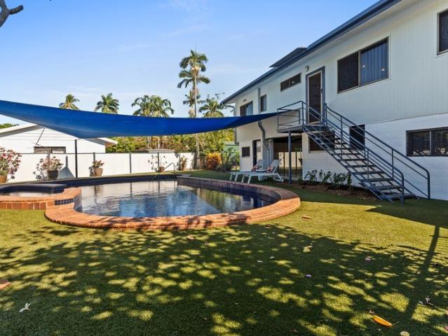 Large family home with granny flat and pool!