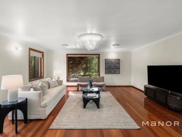 Large family home with in law accommodation!