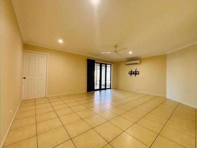 LARGE FAMILY HOME WITH POOL AND SHED
