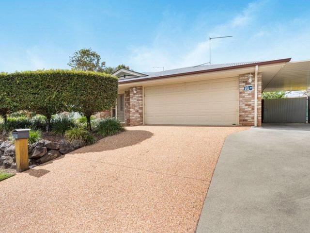 Large family home with side access