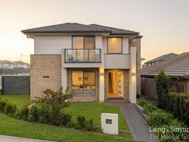 Large Family Home with Solar, Alfresco and Double Garage