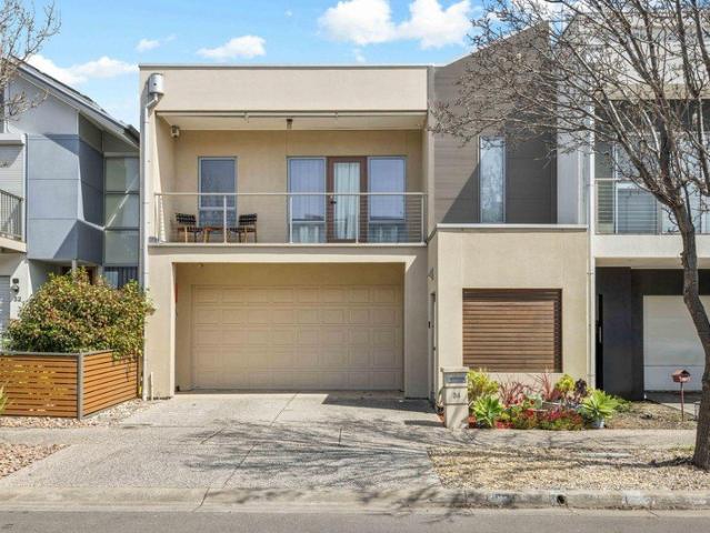 Large Family Home in the Heart of Mawson Lakes
