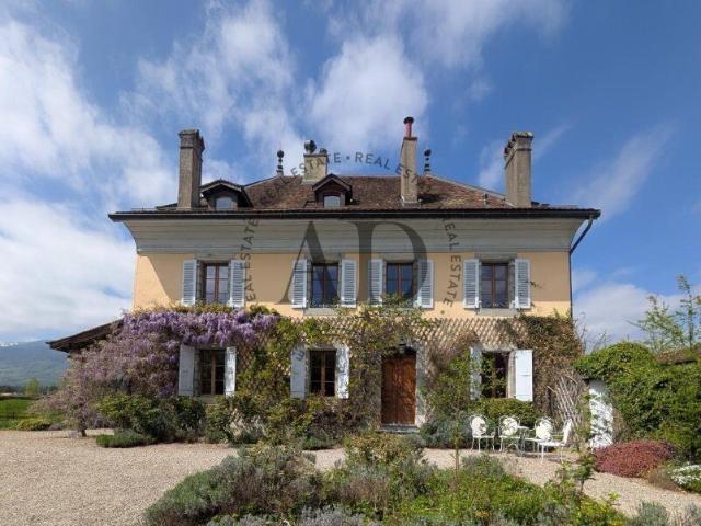 Large family home in the heart of the Vaud countryside