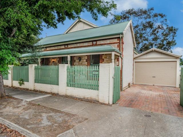 Large Family Home in Torrensville