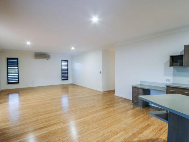 Large Family Home in Town Centre