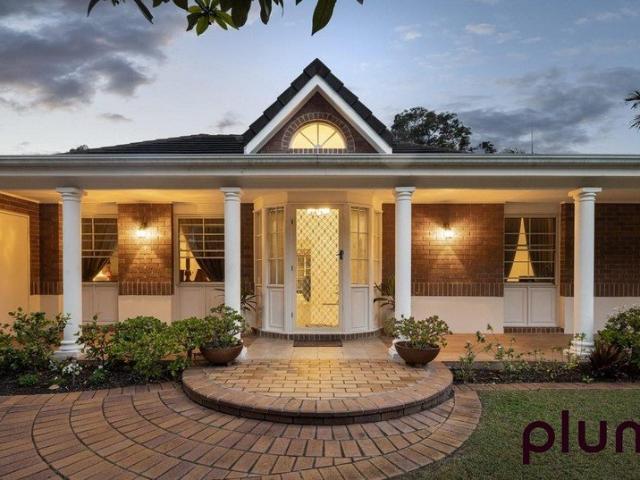 Large family home in elevated Chapel Hill position