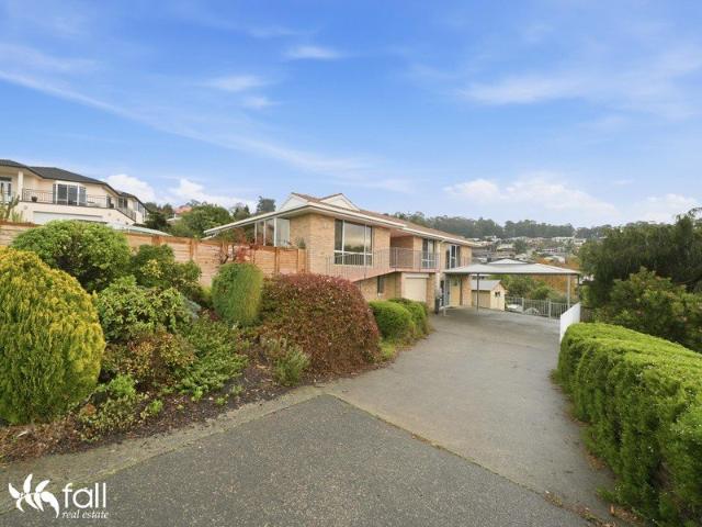 Large family home in great area