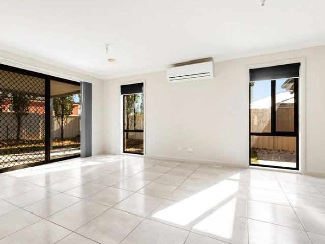 Large Family Home in Heart of Red Cliffs