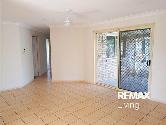 Large Family Home in Peaceful Cul De Sac