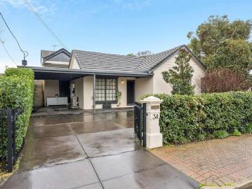 Large Family Home in Premier Location