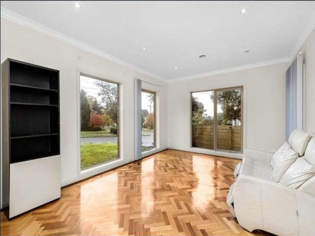 Large family home in prime location