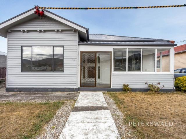 Large Family Home in Prime Location