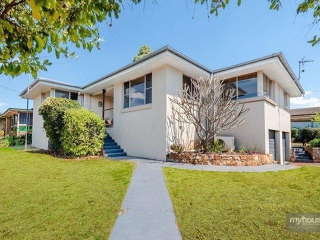 Large Family Home in Sought after Location