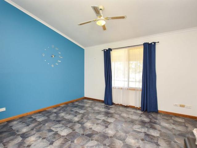 Large family home located in quiet cul de sac