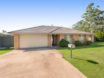Large Family Home on a Generous Corner Block