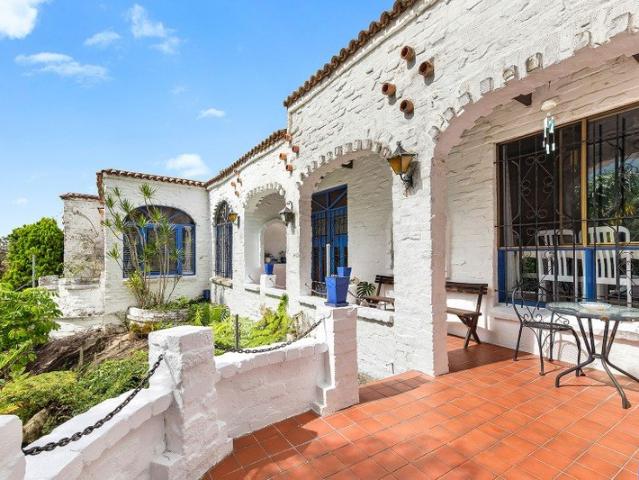 Large family home on a spacious 1323sqm with potential