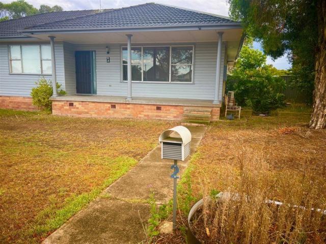 Large family home on large block with detached shed