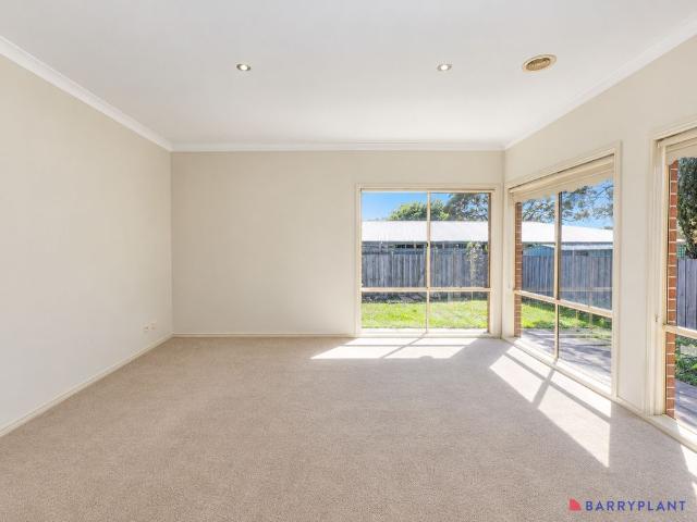 LARGE FAMILY HOME ON LEICESTER!
