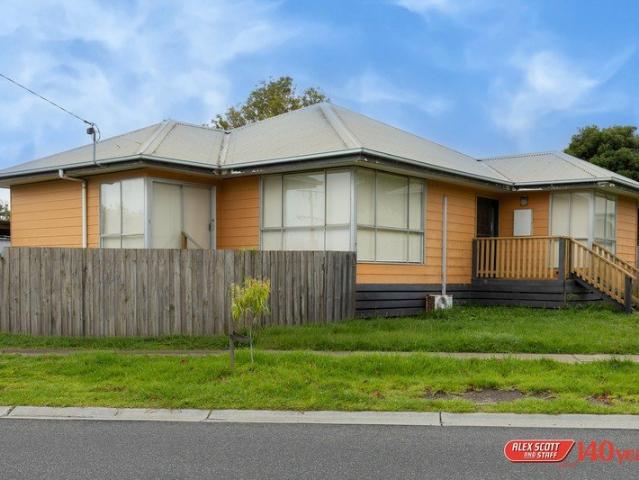 Large Family Home Ready For Transformation
