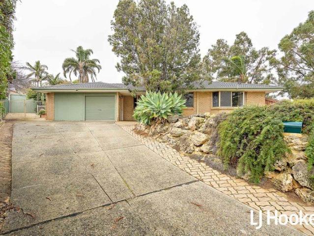 Large Family Home Situated on a huge 1,053m2 block