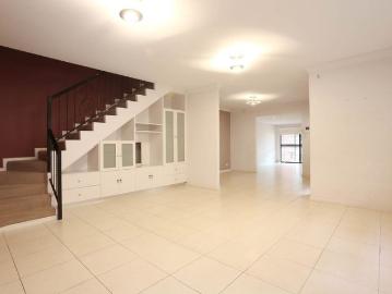 Large Family Living