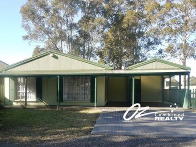 | LARGE FAMILY NOWRA HOME