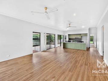 LARGE FOUR BEDROOM AVAILABLE NOW!