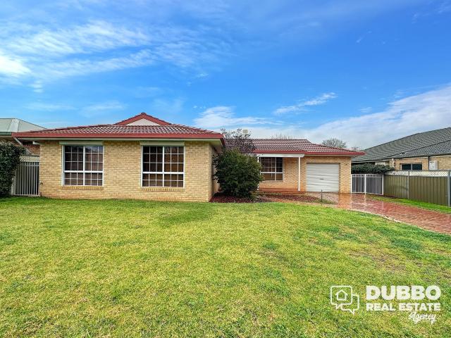 LARGE FOUR BEDROOM IN EAST